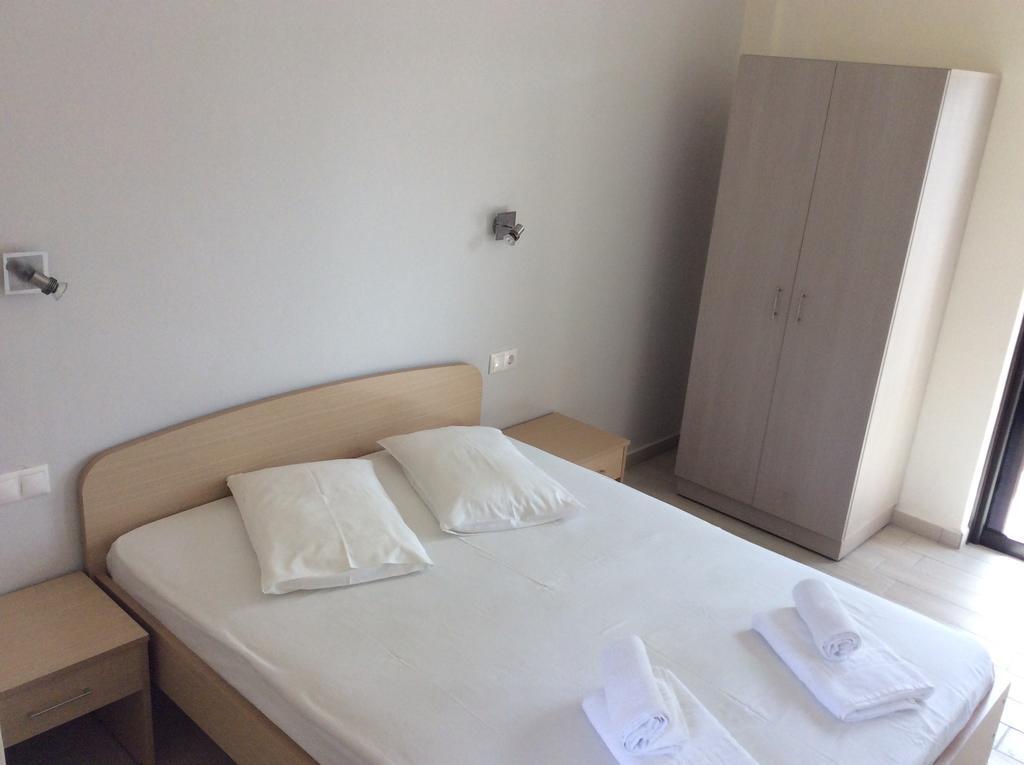Elena Rooms プラキアス 部屋 写真