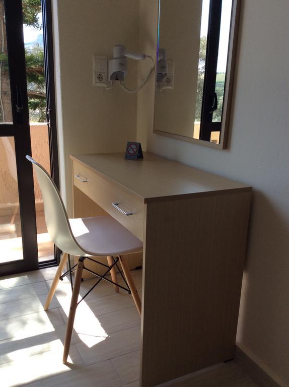 Elena Rooms プラキアス 部屋 写真